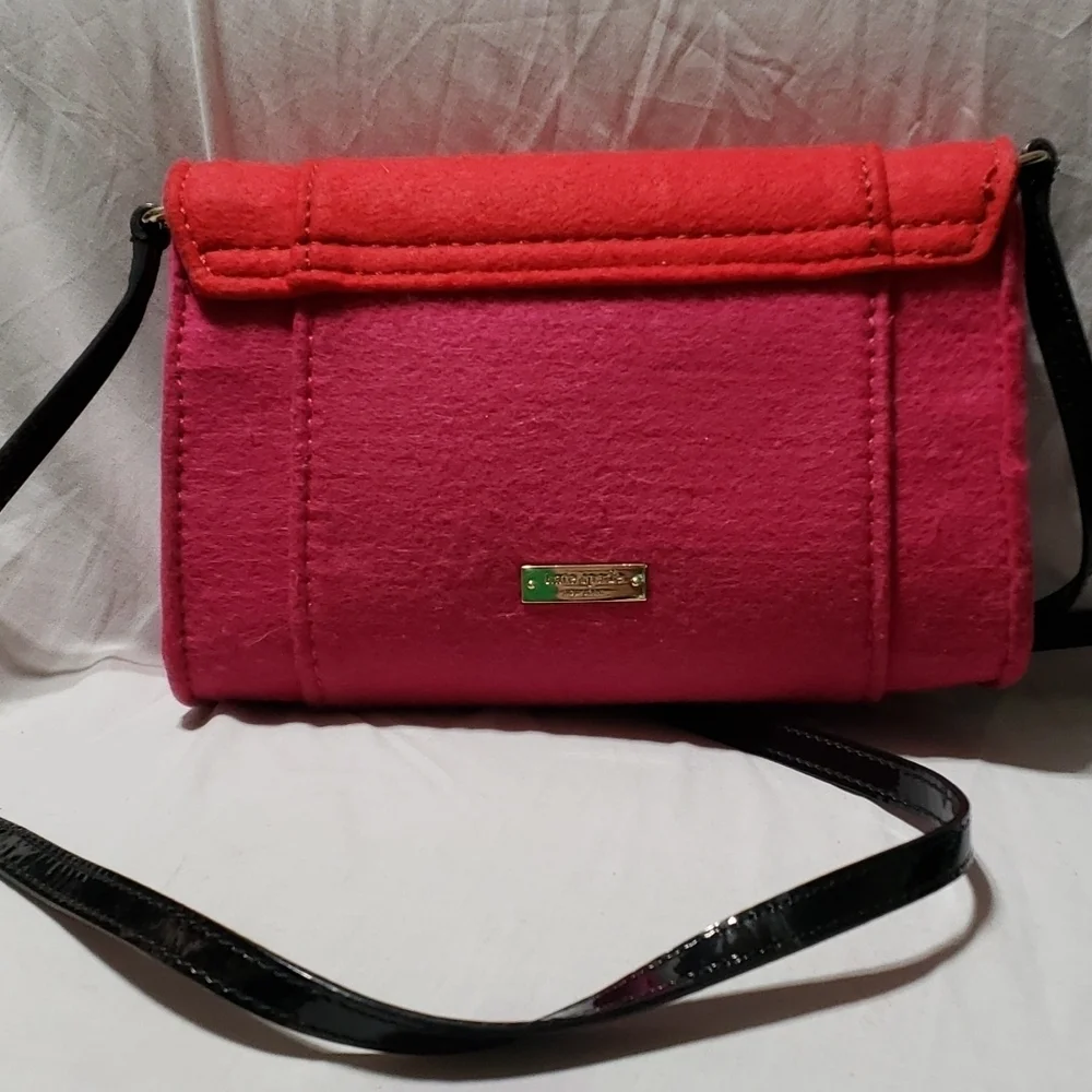 Kate spade pink and red felted crossbody rare